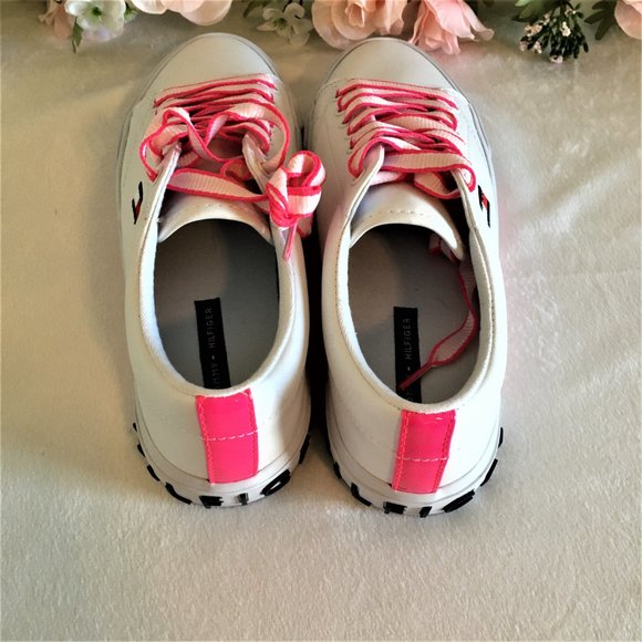 Tommy Hilfiger White & Hot Pink Sneakers - NWOT - Picture 3 of 7